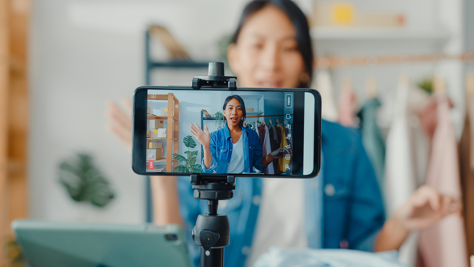 5 Reasons Your Sales Team Needs Video